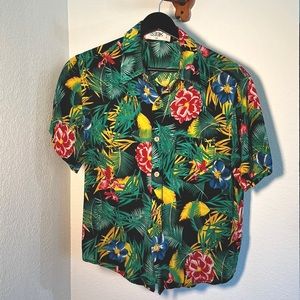 LF Store Hawaiian shirt xs